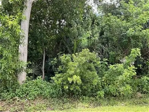 1858 SE North Buttonwood Drive Port Saint Lucie FL 34952