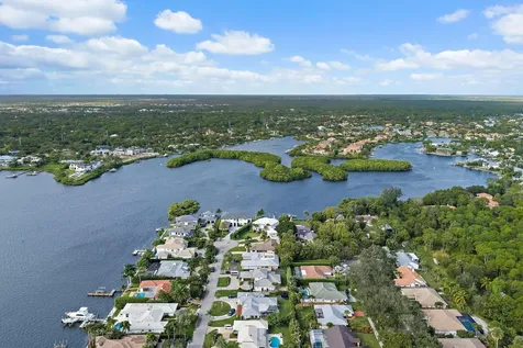 348 River Drive Tequesta FL 33469
