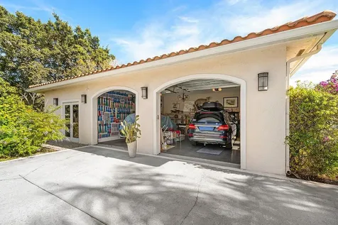 10707 El Caballo Court Delray Beach FL 33446