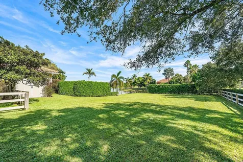 10707 El Caballo Court Delray Beach FL 33446