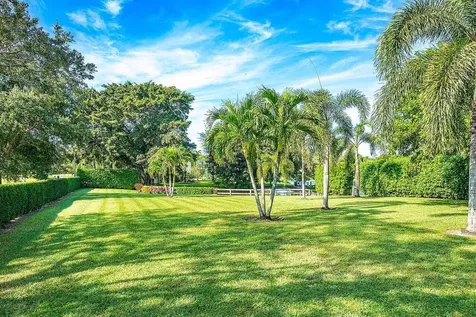 10707 El Caballo Court Delray Beach FL 33446