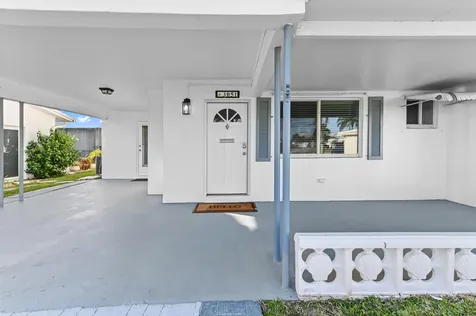 3051 Nw 2nd Avenue Pompano Beach FL 33064