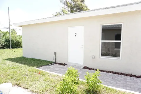 1173 W 28th Street Riviera Beach FL 33404