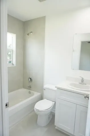 1173 W 28th Street Riviera Beach FL 33404