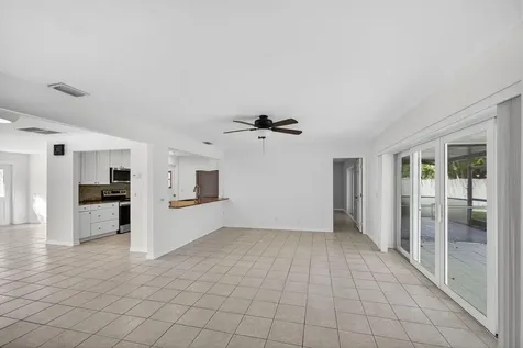 1242 N Harbor Drive Singer Island FL 33404