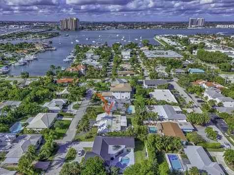 1242 N Harbor Drive Singer Island FL 33404