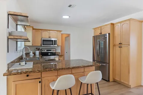4921 NE 23rd Avenue Lighthouse Point FL 33064