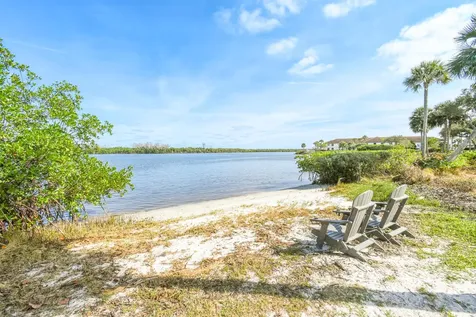 5363 Se Miles Grant Road Stuart FL 34997