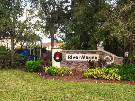 9674 Sw Purple Martin Way Stuart FL 34997