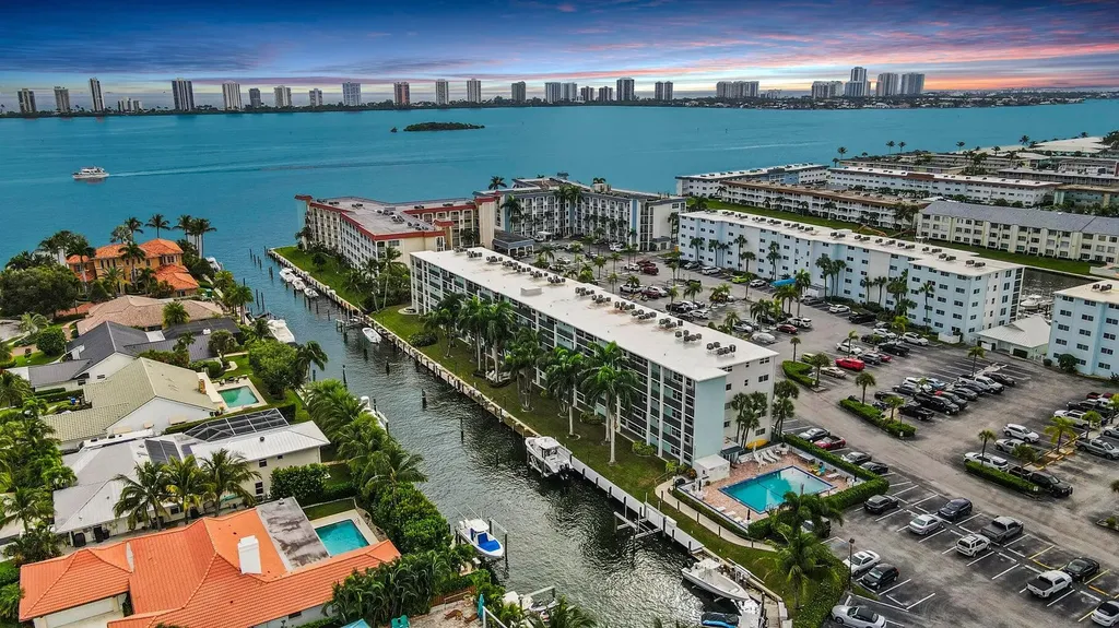 109 Paradise Harbour Boulevard North Palm Beach FL 33408