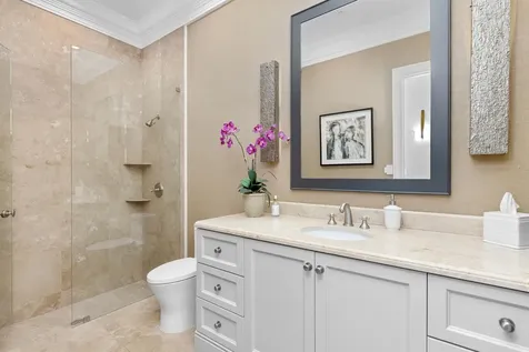 2989 Spanish River Road Boca Raton FL 33432