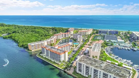 2871 N Ocean Boulevard Boca Raton FL 33431