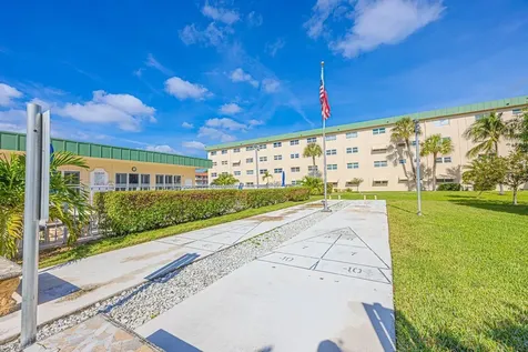 808 Se 7 Street Deerfield Beach FL 33441