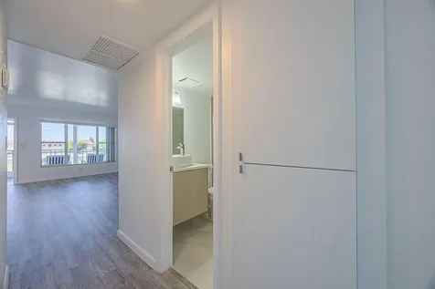 808 Se 7 Street Deerfield Beach FL 33441
