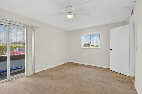 51 Flanders B Delray Beach FL 33484