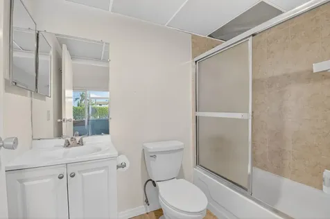 51 Flanders B Delray Beach FL 33484