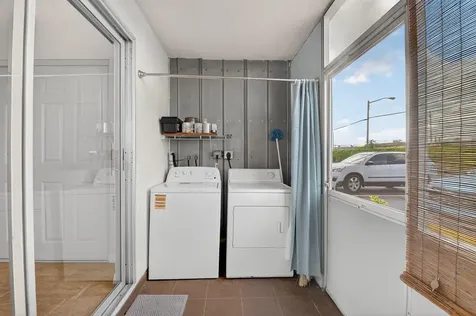 51 Flanders B Delray Beach FL 33484