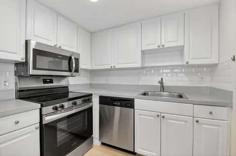 51 Flanders B Delray Beach FL 33484
