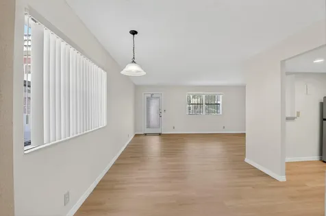 51 Flanders B Delray Beach FL 33484