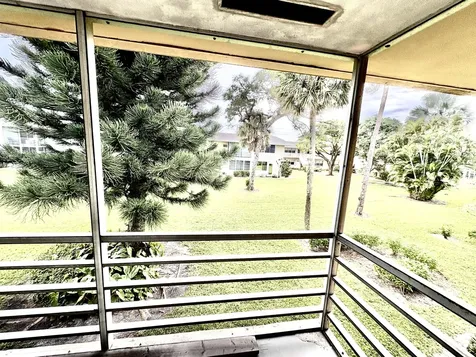 47 Salisbury B West Palm Beach FL 33417