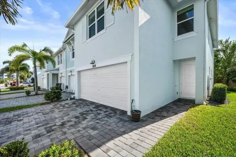364 Se Sea Hunt Way Stuart FL 34994