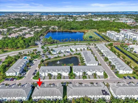 364 Se Sea Hunt Way Stuart FL 34994