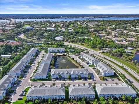 364 Se Sea Hunt Way Stuart FL 34994