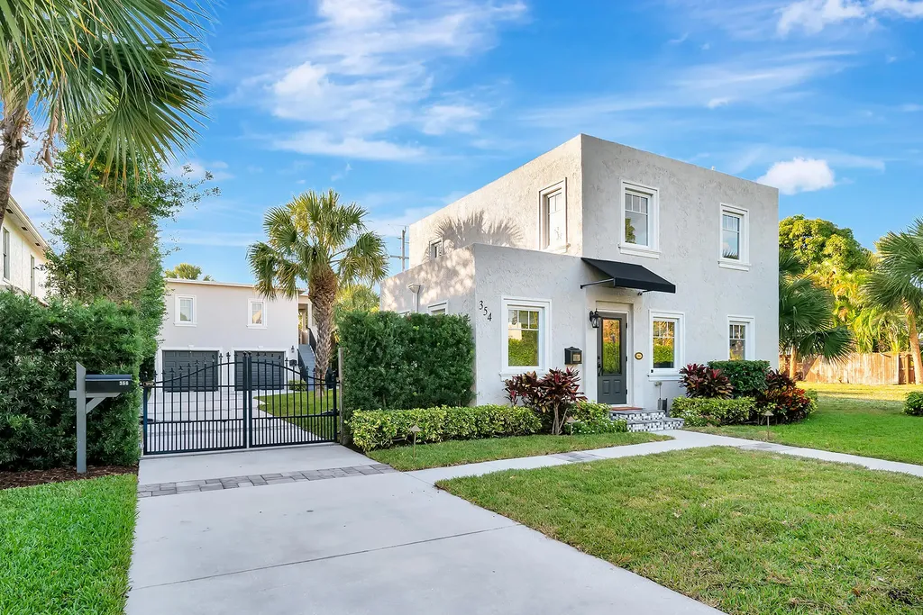 354 Marlborough Place West Palm Beach FL 33405
