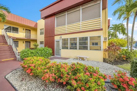 582 Flanders M Drive Delray Beach FL 33484