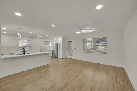 582 Flanders M Drive Delray Beach FL 33484