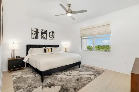 236 SE 5th Avenue Delray Beach FL 33483