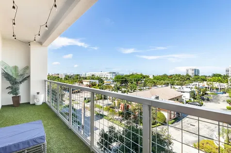 236 SE 5th Avenue Delray Beach FL 33483
