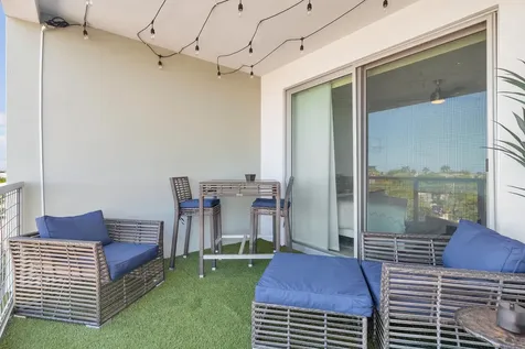 236 SE 5th Avenue Delray Beach FL 33483