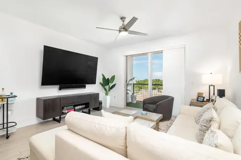 236 SE 5th Avenue Delray Beach FL 33483