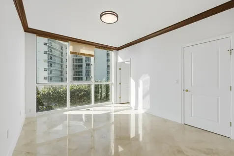 1063 Hillsboro Mile Hillsboro Beach FL 33062