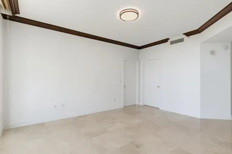 1063 Hillsboro Mile Hillsboro Beach FL 33062
