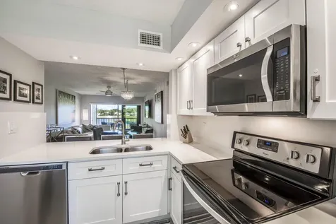 12790 Briarlake Drive Palm Beach Gardens FL 33418