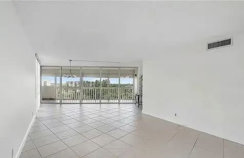 6921 Environ Boulevard Lauderhill FL 33319