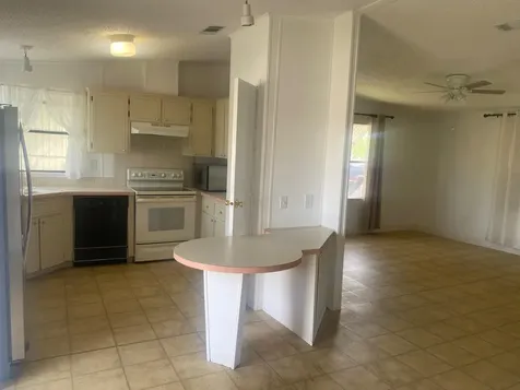 8933 Pine Street Boynton Beach FL 33436