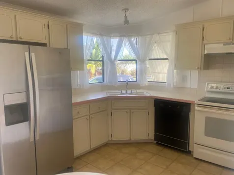 8933 Pine Street Boynton Beach FL 33436