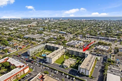 808 Se 7th Street Deerfield Beach FL 33441