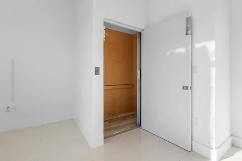 180 Se 4th Terrace Pompano Beach FL 33060