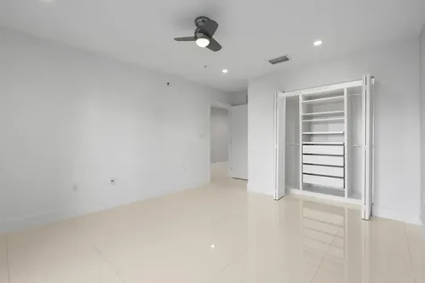 180 Se 4th Terrace Pompano Beach FL 33060