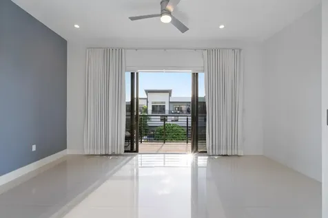180 Se 4th Terrace Pompano Beach FL 33060