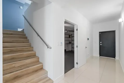 180 Se 4th Terrace Pompano Beach FL 33060