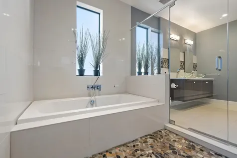 180 Se 4th Terrace Pompano Beach FL 33060