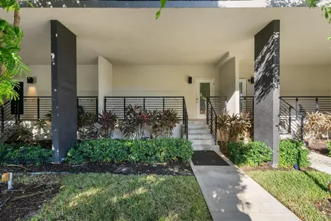 180 Se 4th Terrace Pompano Beach FL 33060
