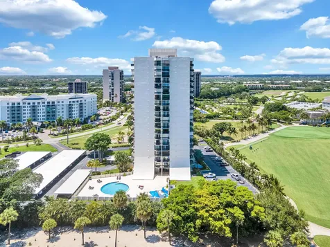 2000 Presidential Way West Palm Beach FL 33401