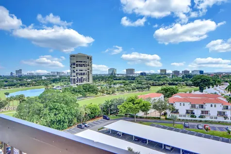 2000 Presidential Way West Palm Beach FL 33401