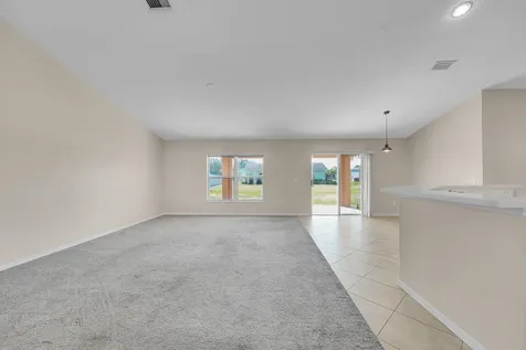 530 Sw Butler Avenue Port Saint Lucie FL 34983